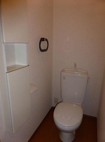 メゾン・ルミエールのトイレ