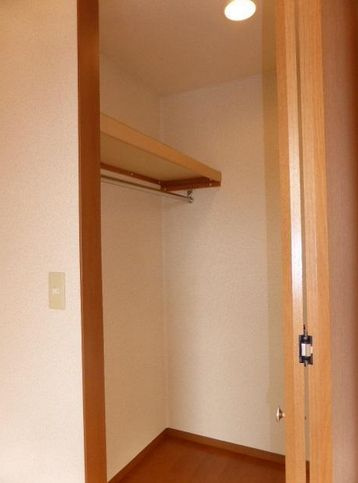 メゾン・ルミエールの寝室