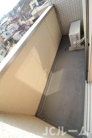 モンステラのバルコニー