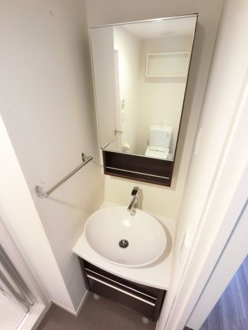 【独立洗面台】