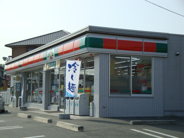 サクラサクの周辺|サンクス豊川平尾店まで288ｍ