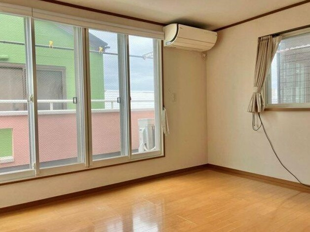 【居間・リビング】