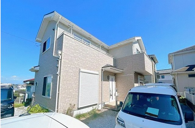 高崎市台新田　中古1999の前面道路含む現地写真