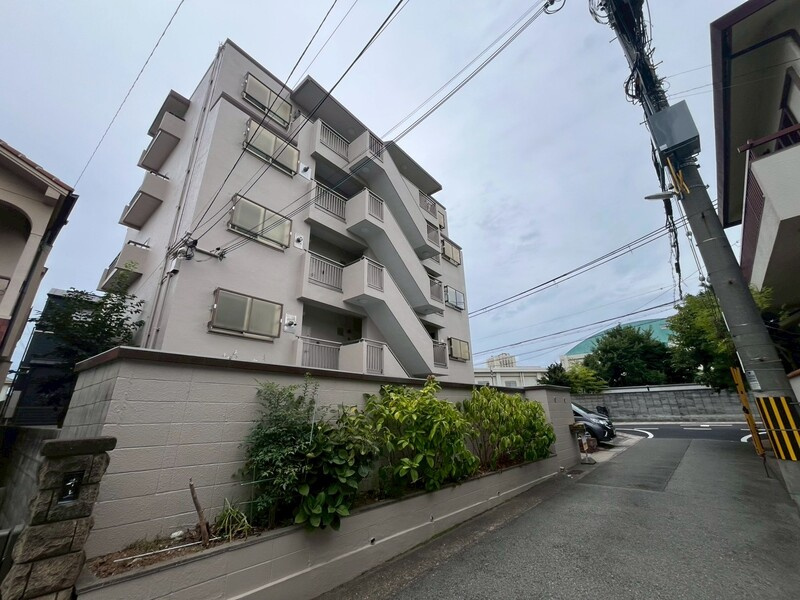 メゾン霞ヶ丘
