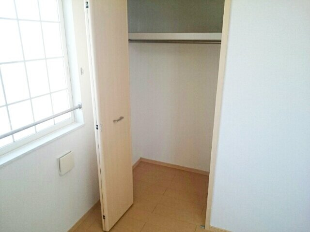 ピュア・シュメールの収納|ちょっとした収納スペースも充実しています