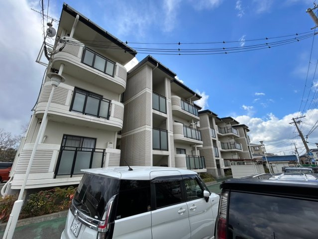 エミネンス有瀬