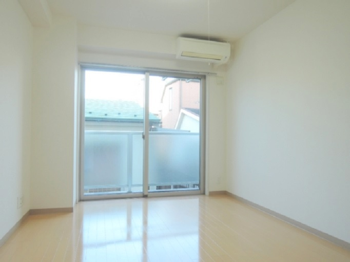 ジェイ・スリーハイツ