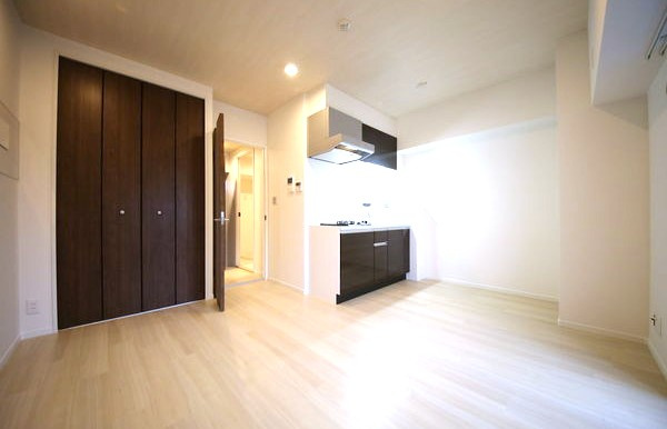 アレーヌコート新瑞橋の寝室