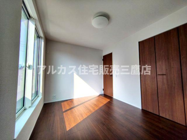 【内覧動画公開中！】三鷹市上連雀８丁目 中央線 三鷹駅 新築戸建の洋室