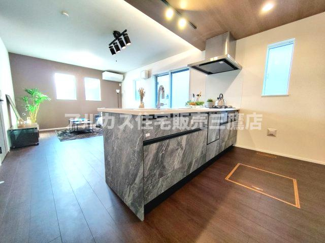 【内覧動画公開中！】三鷹市上連雀８丁目 中央線 三鷹駅 新築戸建のキッチン