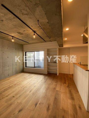 【居間・リビング】 | 西小山アパートメント | ゆったり過ごせる居間です