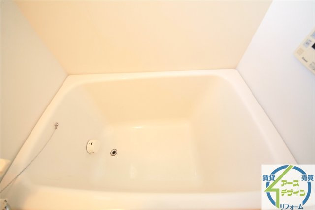 クローバーの浴室