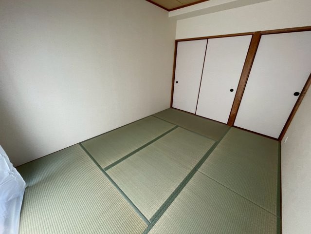 エレガント北町の和室