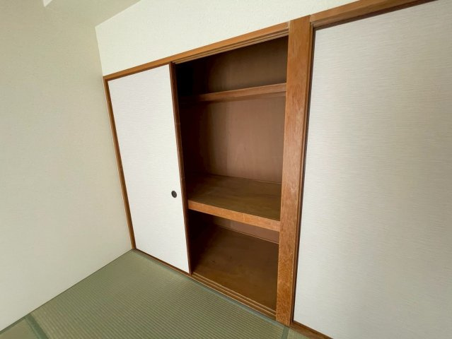 エレガント北町の収納