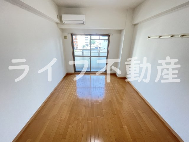 ロータリーマンション長田東の居間・リビング