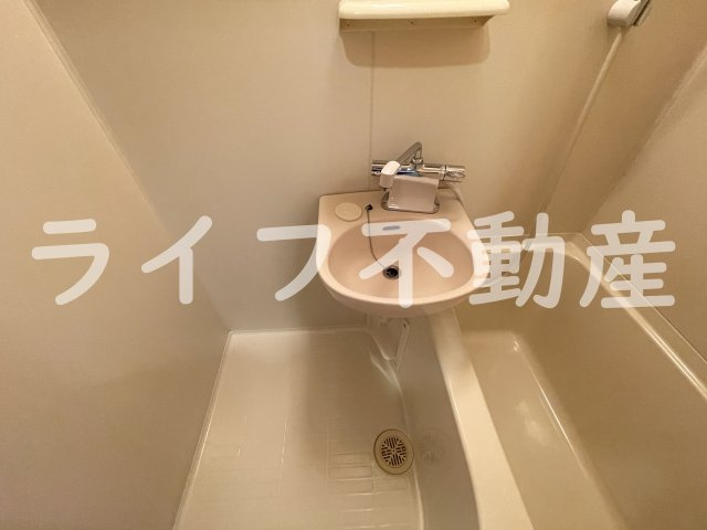 ロータリーマンション長田東の洗面所