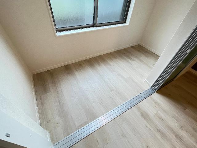 寝屋川市堀溝１丁目のアパートのバルコニー|インナーテラス