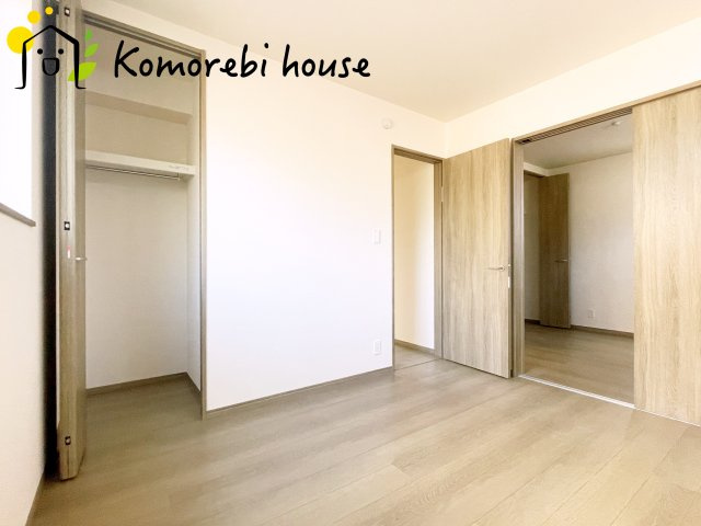 上尾市大字上尾下　4期　新築一戸建て　ハートフルタウン　Bの子供部屋|収納付きでゆとりのある空間。子ども部屋としても使え、衣類やおもちゃもスッキリ片付く快適な部屋。