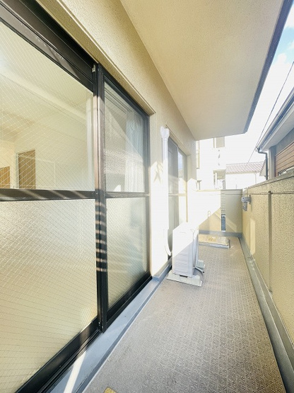 【バルコニー】 | ロマネスク大濠アネックス