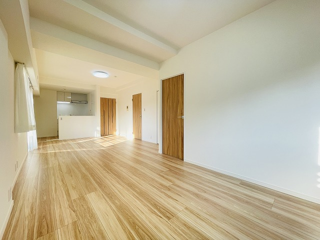 【居間・リビング】 | ロマネスク大濠アネックス