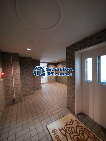 ライオンズマンション浅草言問橋のロビー