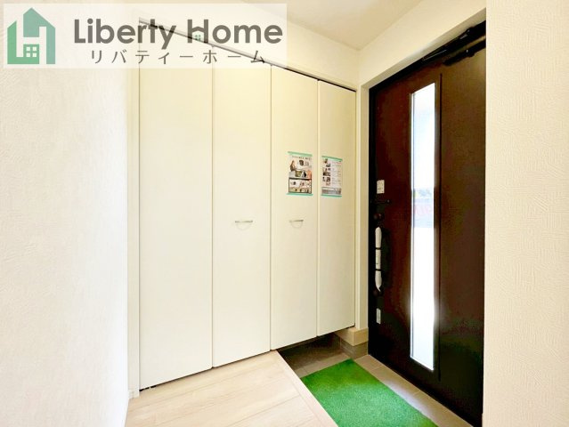 土浦市並木第15　新築戸建　3号棟の内観：施工例