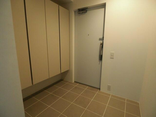 Ｉ　ＬＩＶＥ　ＦＯＲＥＳＴの玄関