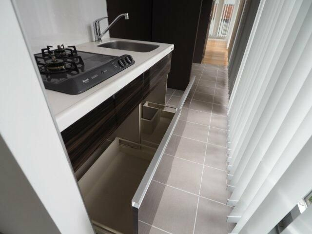 Ｉ　ＬＩＶＥ　ＦＯＲＥＳＴのキッチン