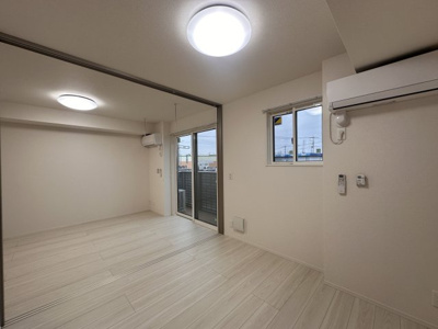 【洋室】 | ソレイユ