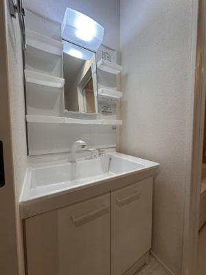 【洗面所】 | ソレイユ