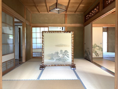 【玄関】 | 春日町広瀬中古住宅680万円