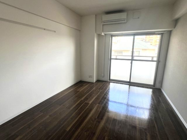 【居間・リビング】 | シュロスフォンコウナン