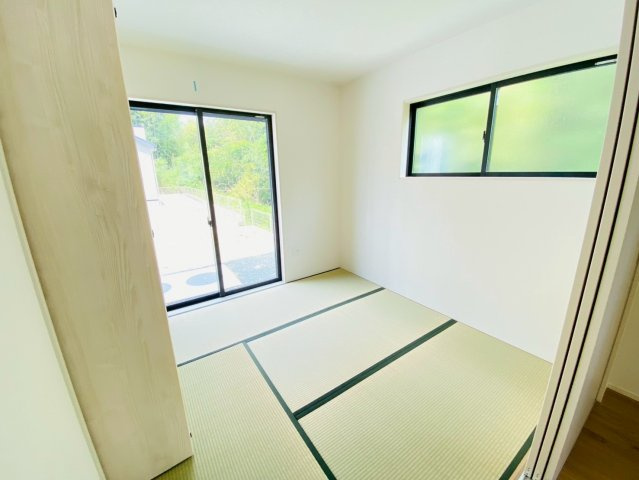 よかタウン／菊池郡大津町下町３期／４号棟の和室