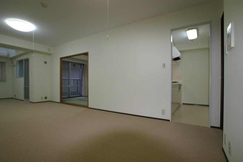 モアクレスト船橋三咲の居間・リビング