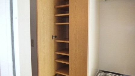 カスタリア西船橋の玄関|玄関下駄箱有ります