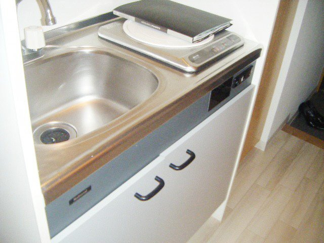 カスタリア西船橋のキッチン|ＩＨコンロキッチンです