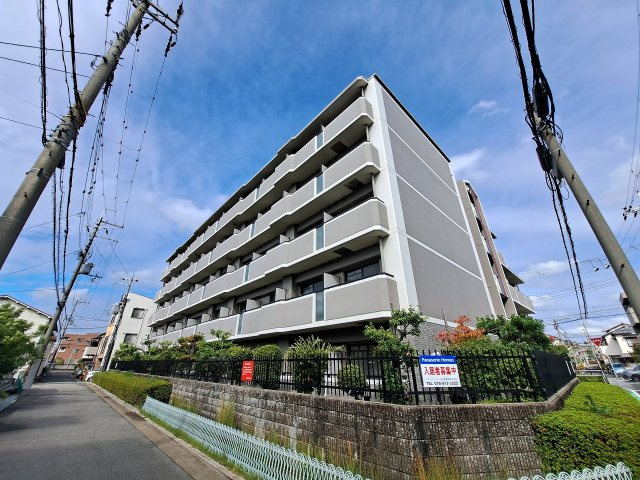 エル・セレーノ武庫川の外観