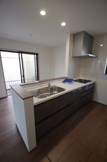 【キッチン】 | 【仲介手数料無料！！】府中市四谷3丁目　新築戸建て（全1棟）1号棟　4690万円