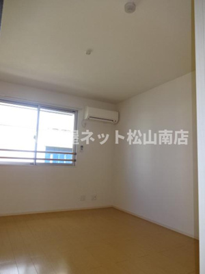 【内装】 | ルミエール朝生田