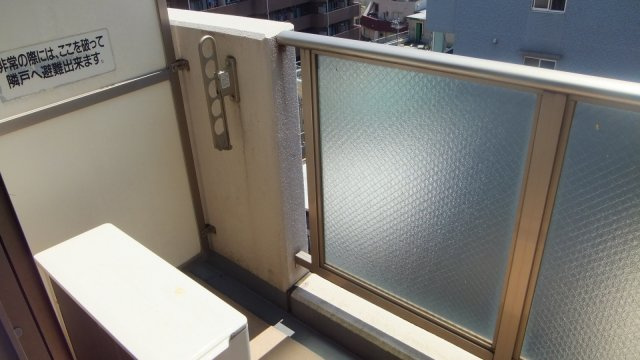 カスタリア西船橋のバルコニー|バルコニーは広いです。