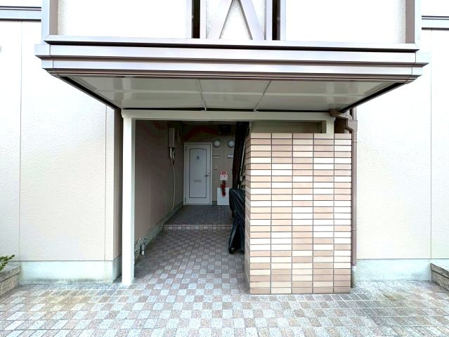 北浦第二ハイツのエントランス