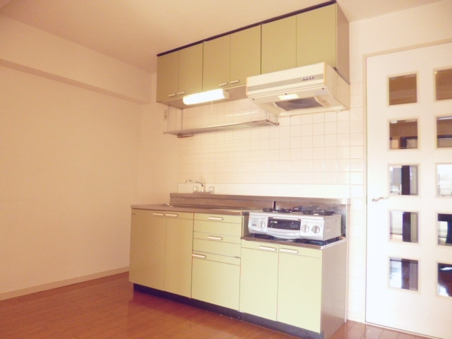 ロジュマン西尾久のキッチン|6.3帖の広々したダイニングキッチンです！