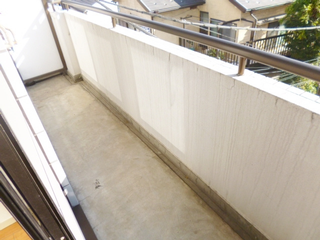 ロジュマン西尾久のバルコニー|もちろんバルコニーもあります！