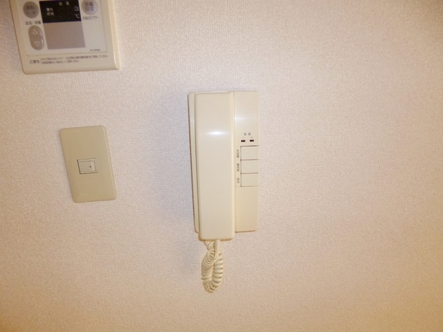 ロジュマン西尾久のセキュリティ|インターホン設置済でセキュリティバッチリです！