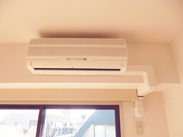 ロジュマン西尾久の設備|洋室にエアコン設置済です！