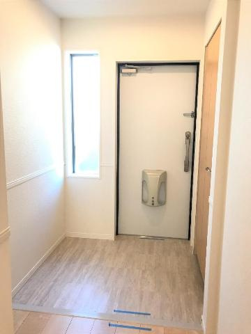 エターナルの玄関|玄関