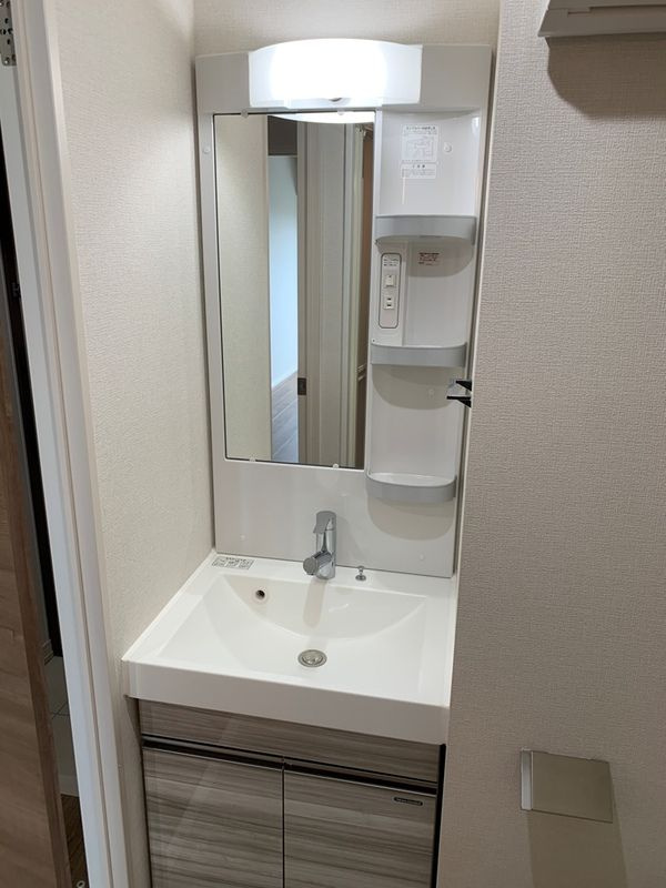 グランフォース北綾瀬Ⅱの洗面所