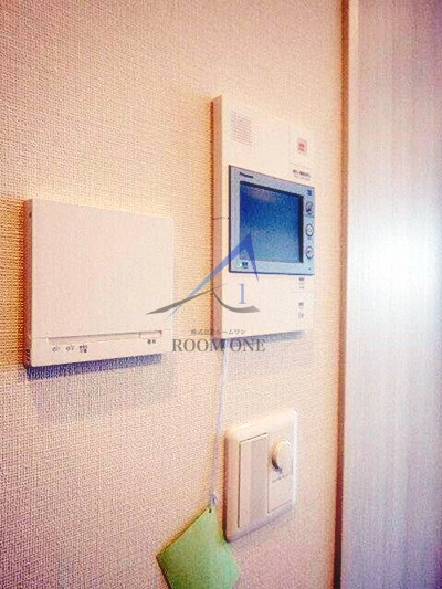 ガーラ・アヴェニュー浅草のセキュリティ|モニター付きインターホンです。