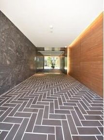 ラヴィエール千駄ヶ谷プレミアムレジデンスのロビー