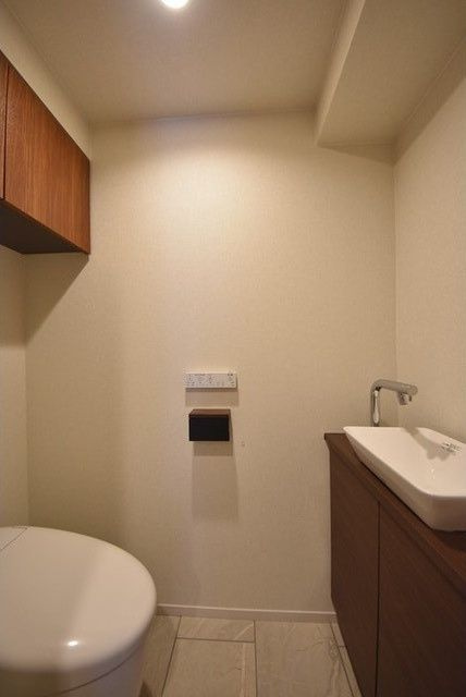 ラヴィエール千駄ヶ谷プレミアムレジデンスのトイレ